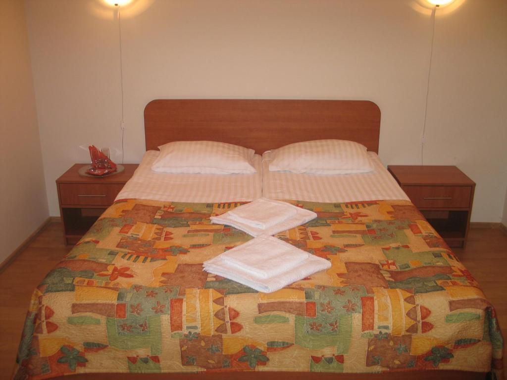 Luna Hotel Marijampole Ruang foto